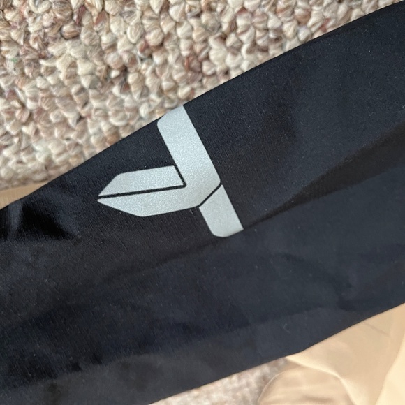 Columbia Northwest Explorer 3L Jacket, Men's large, beige, rain/ski/snowboard - Picture 8 of 10